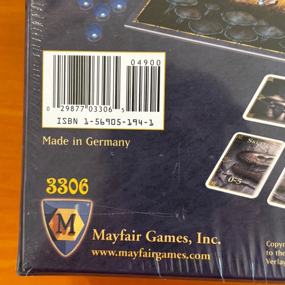 Jules Vernes NWT Journey to the center of the Earth board game - Picture 4 of 6